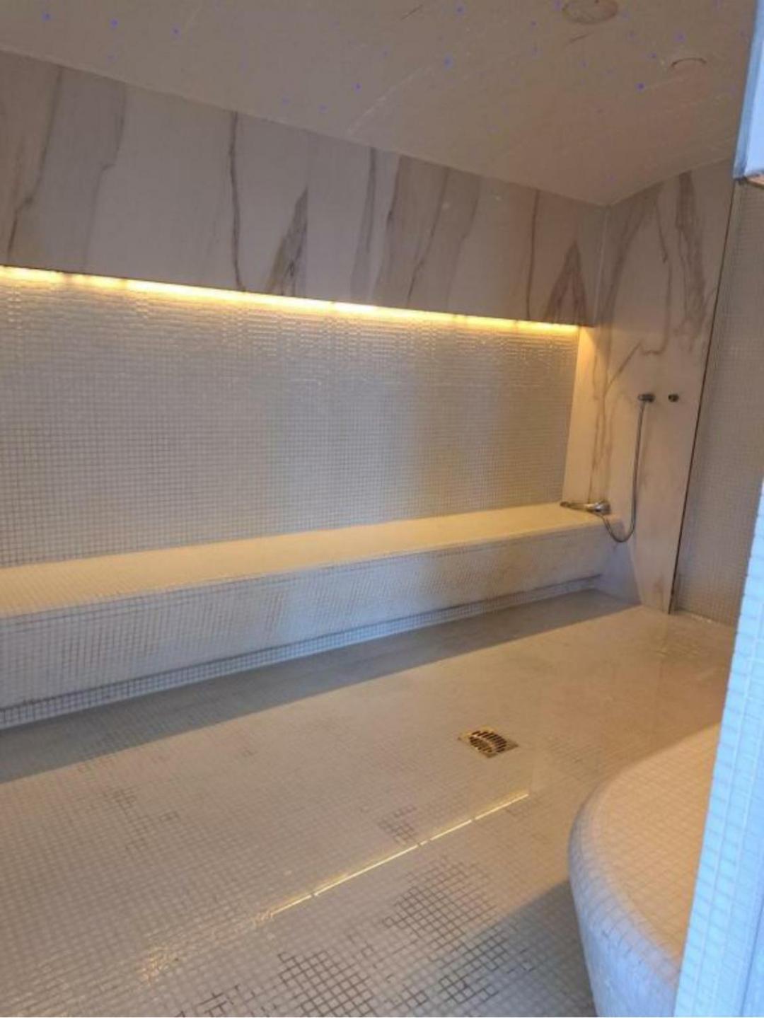 Luxury Suite Alezzi Beach Apartment Piscina Incalzita Sauna Jacuzzi Parking Navodari Luaran gambar