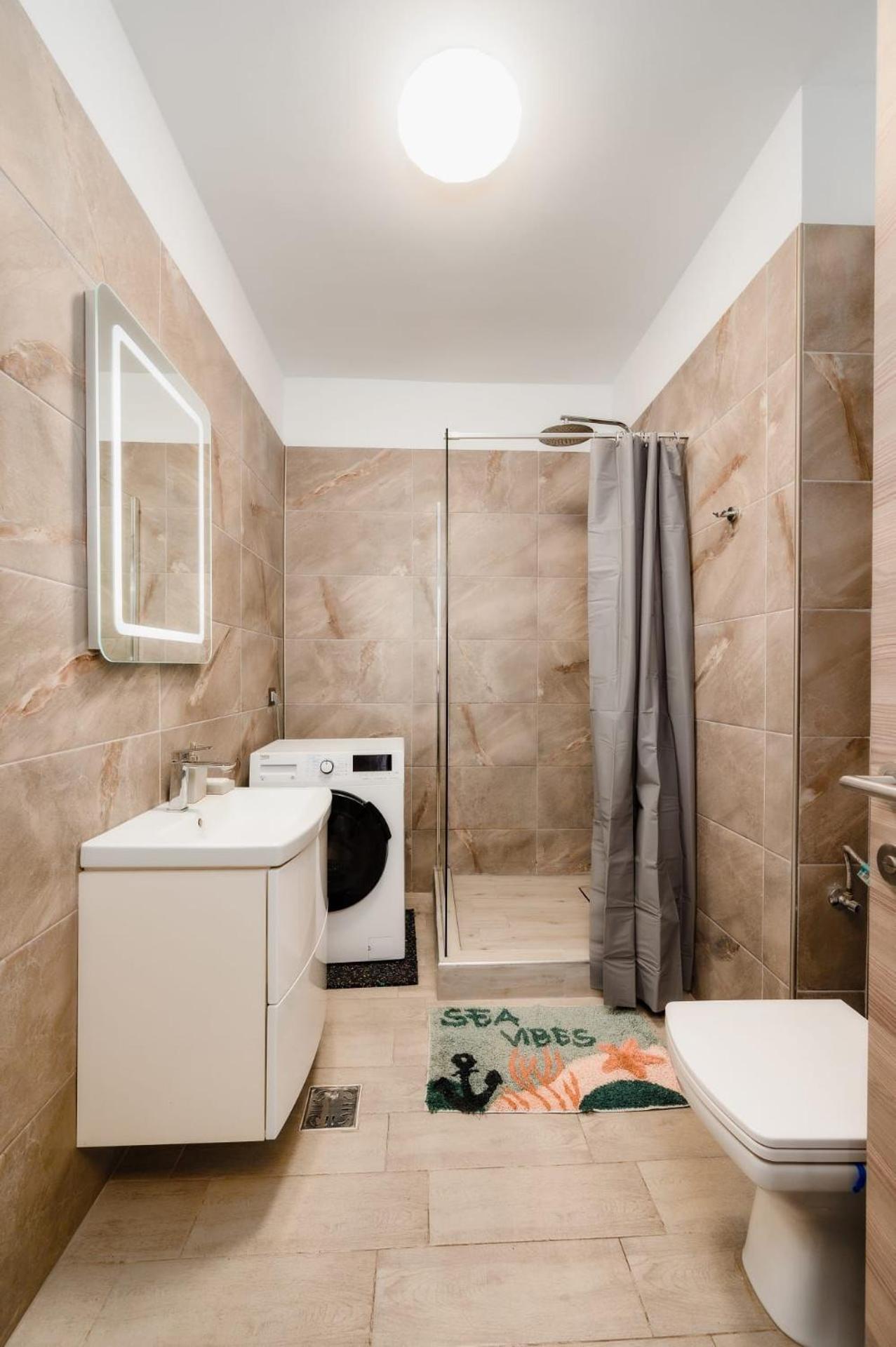 Luxury Suite Alezzi Beach Apartment Piscina Incalzita Sauna Jacuzzi Parking Navodari Luaran gambar