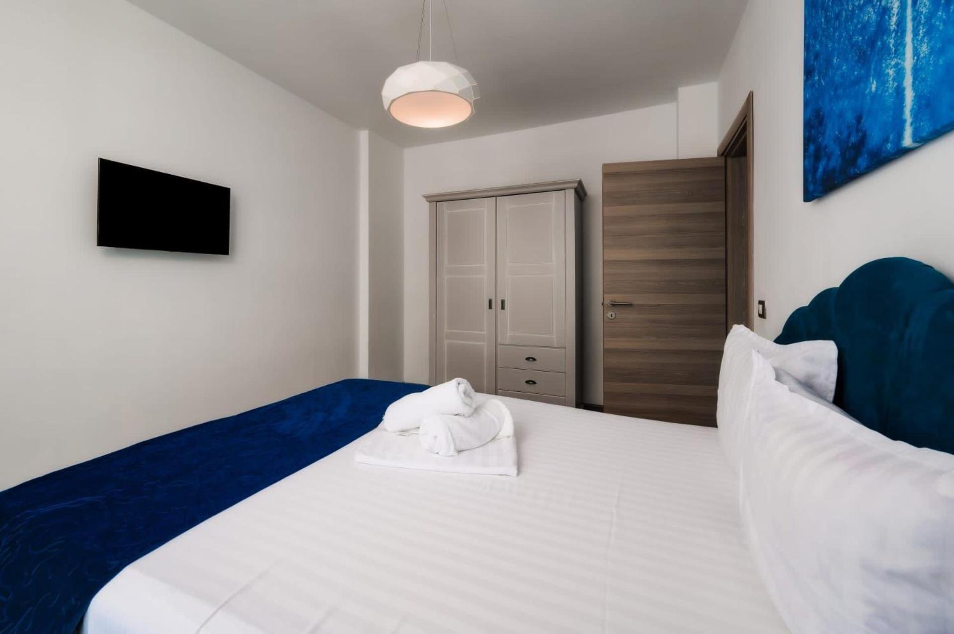 Luxury Suite Alezzi Beach Apartment Piscina Incalzita Sauna Jacuzzi Parking Navodari Luaran gambar