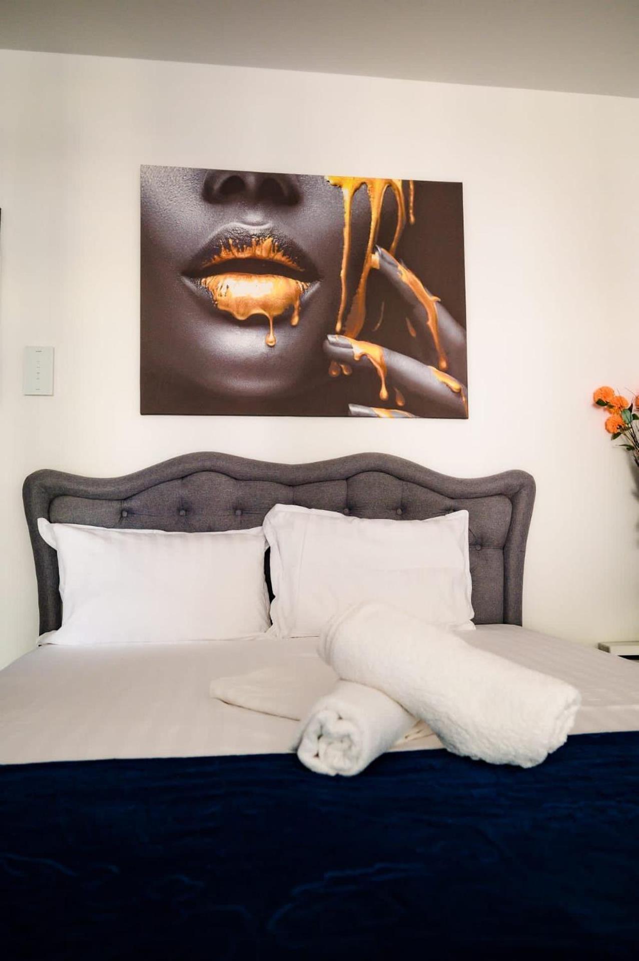 Luxury Suite Alezzi Beach Apartment Piscina Incalzita Sauna Jacuzzi Parking Navodari Luaran gambar